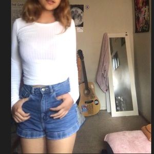 White long sleeve shirt